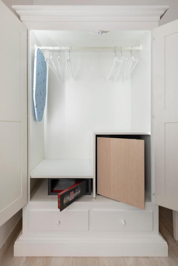 Primus Monti Suites Buitenkant foto